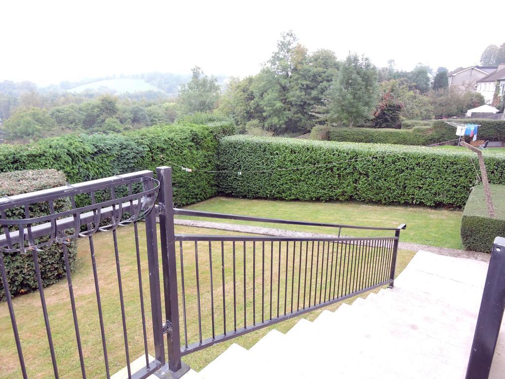 The Meadows Bed And Breakfast モナハン エクステリア 写真